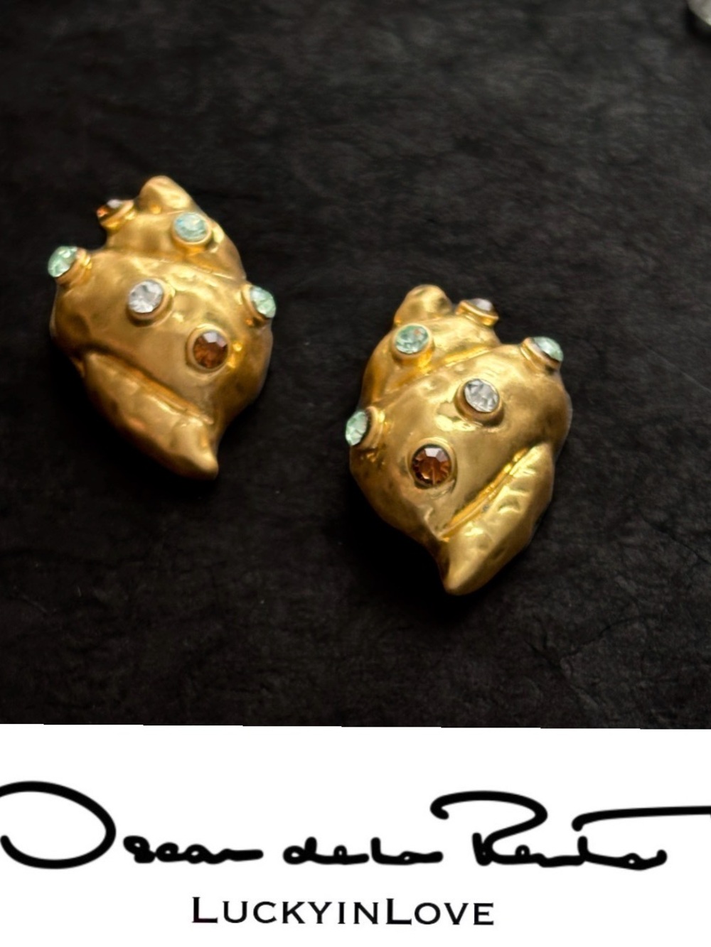 OSCAR DE LA RENTA โข Seashell Post Drop earrings in Neutrals - Picture 7 of 9